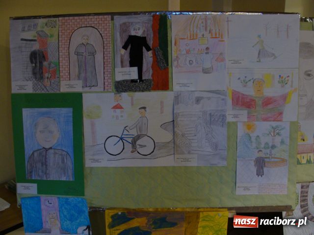 Zdjęcie w galerii na portalu naszraciborz.pl: Złoty jubileusz księdza Szywalskiego wiadomości z regionu