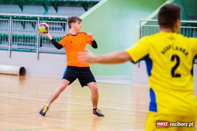 Zdjęcie w galerii na portalu naszraciborz.pl: Liga szkolna. Budowlanka najlepsza po raz ósmy z rzędu wiadomości z regionu