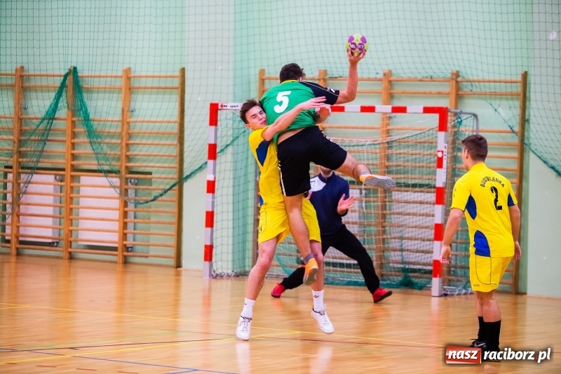 Zdjęcie w galerii na portalu naszraciborz.pl: Liga szkolna. Budowlanka najlepsza po raz ósmy z rzędu wiadomości z regionu