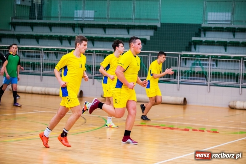 Zdjęcie w galerii na portalu naszraciborz.pl: Liga szkolna. Budowlanka najlepsza po raz ósmy z rzędu wiadomości z regionu