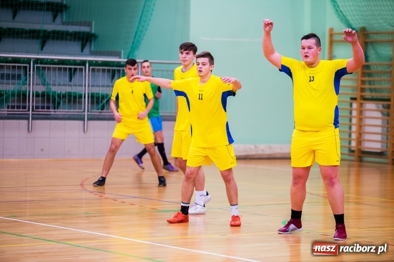 Zdjęcie w galerii na portalu naszraciborz.pl: Liga szkolna. Budowlanka najlepsza po raz ósmy z rzędu wiadomości z regionu