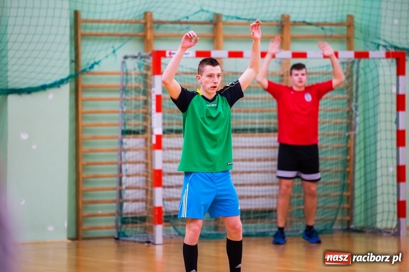 Zdjęcie w galerii na portalu naszraciborz.pl: Liga szkolna. Budowlanka najlepsza po raz ósmy z rzędu wiadomości z regionu