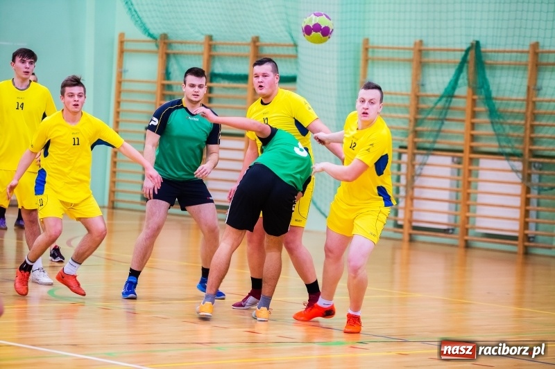 Zdjęcie w galerii na portalu naszraciborz.pl: Liga szkolna. Budowlanka najlepsza po raz ósmy z rzędu wiadomości z regionu