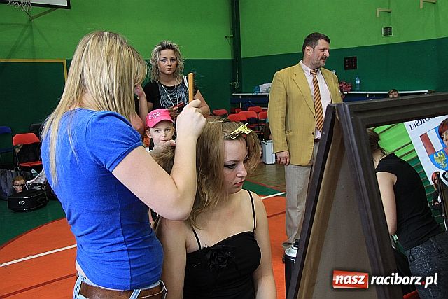 Zdjęcie w galerii na portalu naszraciborz.pl: Racibórz mekką fryzjerstwa wiadomości z regionu