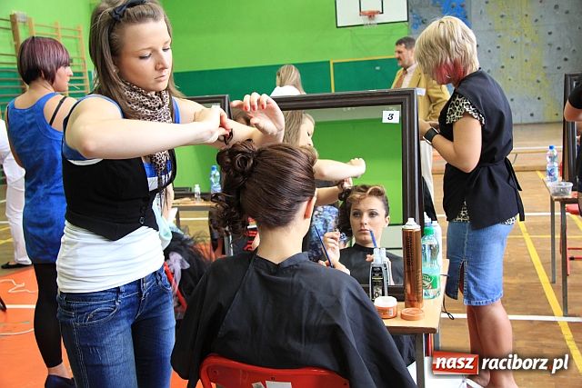 Zdjęcie w galerii na portalu naszraciborz.pl: Racibórz mekką fryzjerstwa wiadomości z regionu