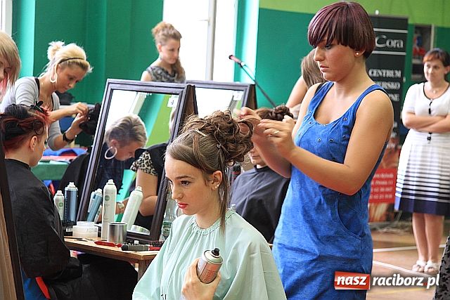 Zdjęcie w galerii na portalu naszraciborz.pl: Racibórz mekką fryzjerstwa wiadomości z regionu