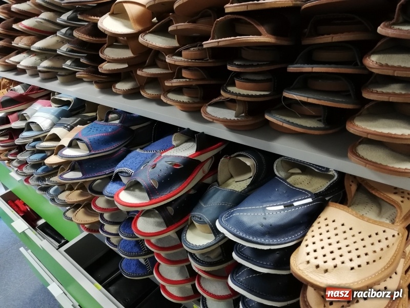 Zdjęcie w galerii na portalu naszraciborz.pl: Polska marka w atrakcyjnej cenie. Odzież damsko-męska na Opawskiej wiadomości z regionu