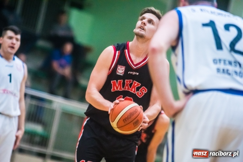 Zdjęcie w galerii na portalu naszraciborz.pl: Na rybnicki MKKS nie ma mocnych. Ofensywa Racibórz pokonana wiadomości z regionu