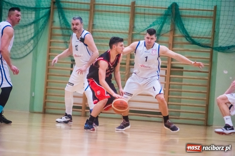 Zdjęcie w galerii na portalu naszraciborz.pl: Na rybnicki MKKS nie ma mocnych. Ofensywa Racibórz pokonana wiadomości z regionu