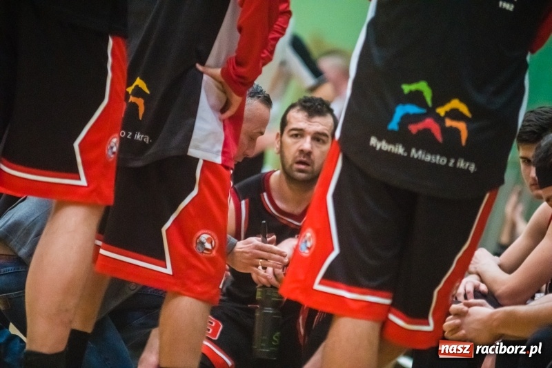 Zdjęcie w galerii na portalu naszraciborz.pl: Na rybnicki MKKS nie ma mocnych. Ofensywa Racibórz pokonana wiadomości z regionu