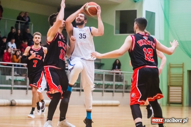 Zdjęcie w galerii na portalu naszraciborz.pl: Na rybnicki MKKS nie ma mocnych. Ofensywa Racibórz pokonana wiadomości z regionu