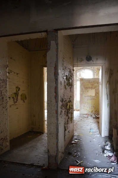 Zdjęcie w galerii na portalu naszraciborz.pl: Stary szpital zabezpieczony. Czy to wystarczy?  wiadomości z regionu