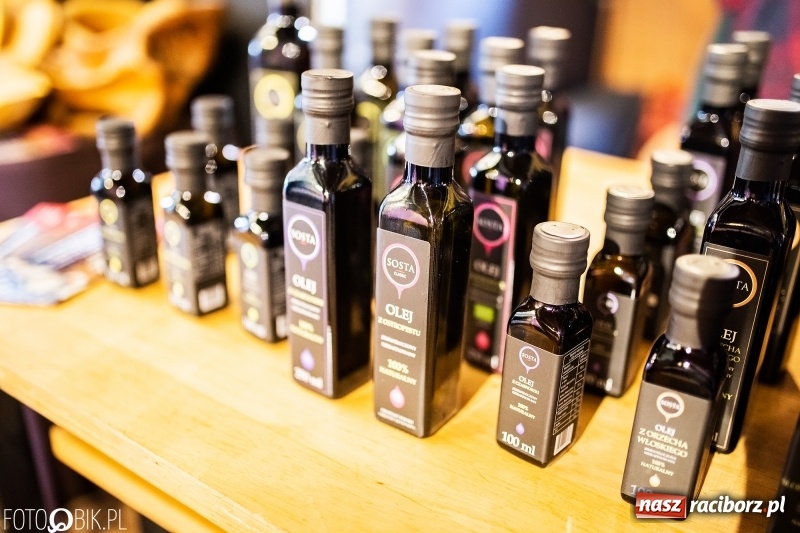 Zdjęcie w galerii na portalu naszraciborz.pl: BioBazar na Przystanku Kulturalnym Koniec Świata wiadomości z regionu