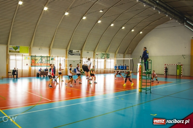 Zdjęcie w galerii na portalu naszraciborz.pl: Łatwe zwycięstwo siatkarzy KS AZS Rafako Racibórz wiadomości z regionu