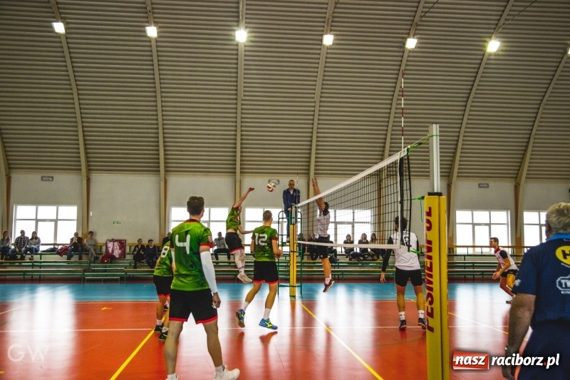 Zdjęcie w galerii na portalu naszraciborz.pl: Łatwe zwycięstwo siatkarzy KS AZS Rafako Racibórz wiadomości z regionu