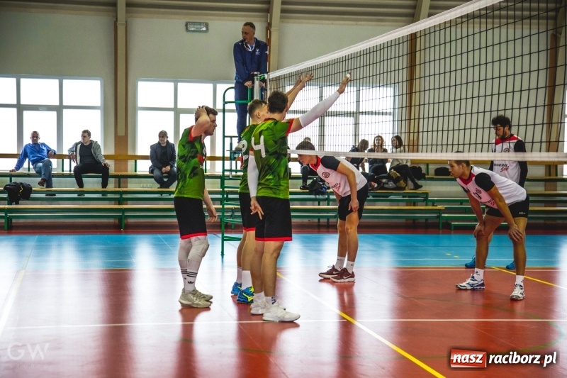 Zdjęcie w galerii na portalu naszraciborz.pl: Łatwe zwycięstwo siatkarzy KS AZS Rafako Racibórz wiadomości z regionu