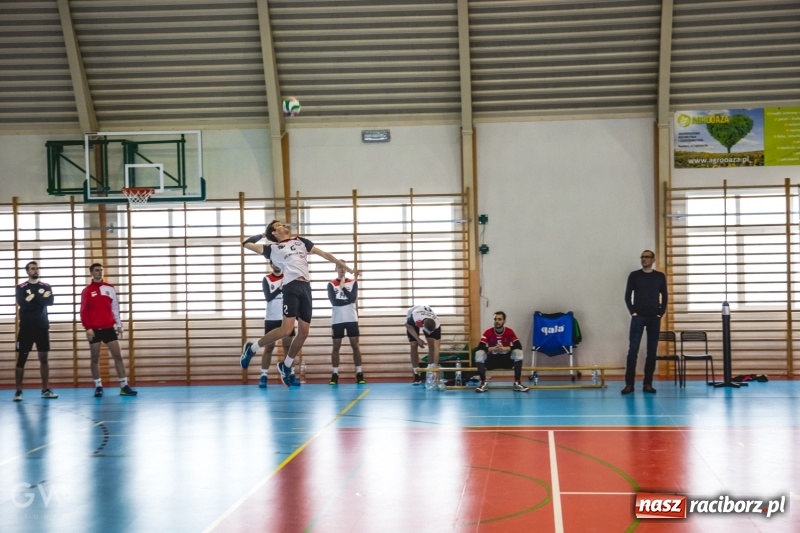 Zdjęcie w galerii na portalu naszraciborz.pl: Łatwe zwycięstwo siatkarzy KS AZS Rafako Racibórz wiadomości z regionu