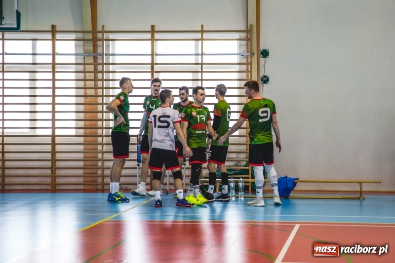 Zdjęcie w galerii na portalu naszraciborz.pl: Łatwe zwycięstwo siatkarzy KS AZS Rafako Racibórz wiadomości z regionu
