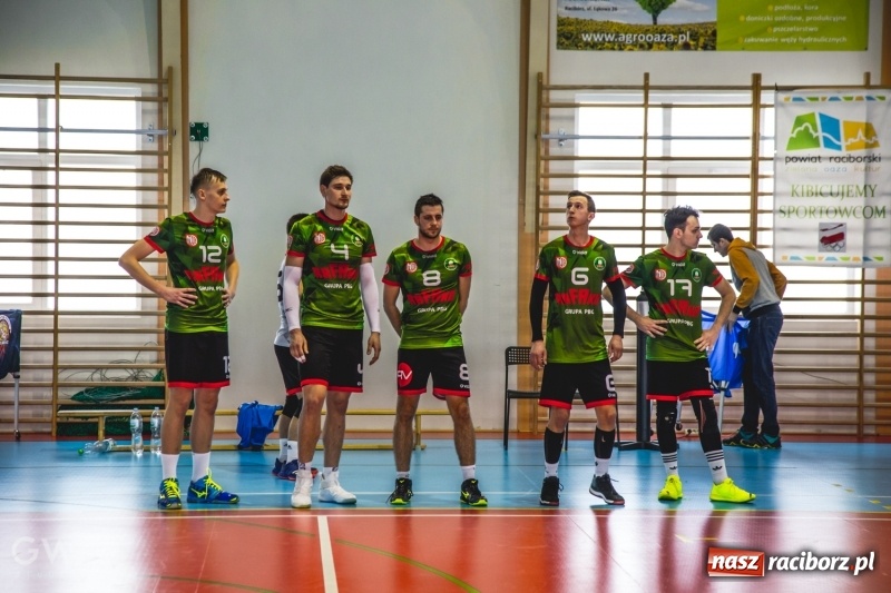 Zdjęcie w galerii na portalu naszraciborz.pl: Łatwe zwycięstwo siatkarzy KS AZS Rafako Racibórz wiadomości z regionu