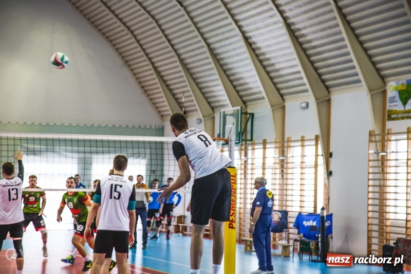 Zdjęcie w galerii na portalu naszraciborz.pl: Łatwe zwycięstwo siatkarzy KS AZS Rafako Racibórz wiadomości z regionu