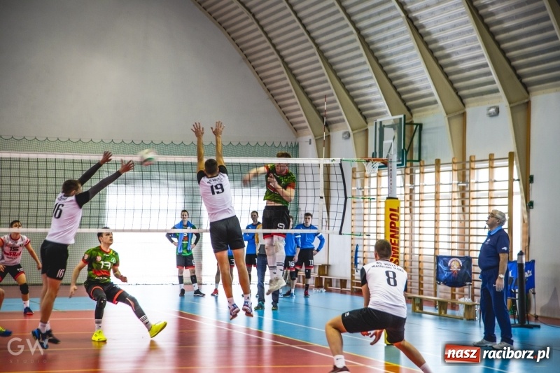 Zdjęcie w galerii na portalu naszraciborz.pl: Łatwe zwycięstwo siatkarzy KS AZS Rafako Racibórz wiadomości z regionu