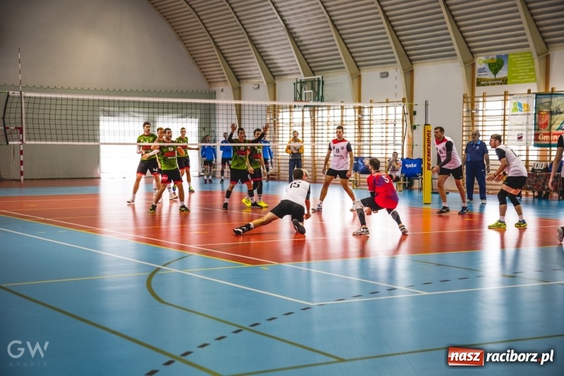 Zdjęcie w galerii na portalu naszraciborz.pl: Łatwe zwycięstwo siatkarzy KS AZS Rafako Racibórz wiadomości z regionu