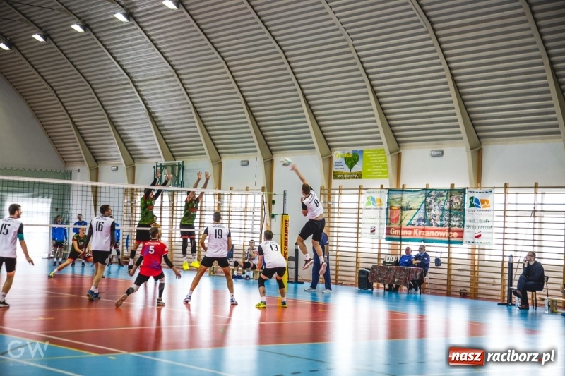 Zdjęcie w galerii na portalu naszraciborz.pl: Łatwe zwycięstwo siatkarzy KS AZS Rafako Racibórz wiadomości z regionu
