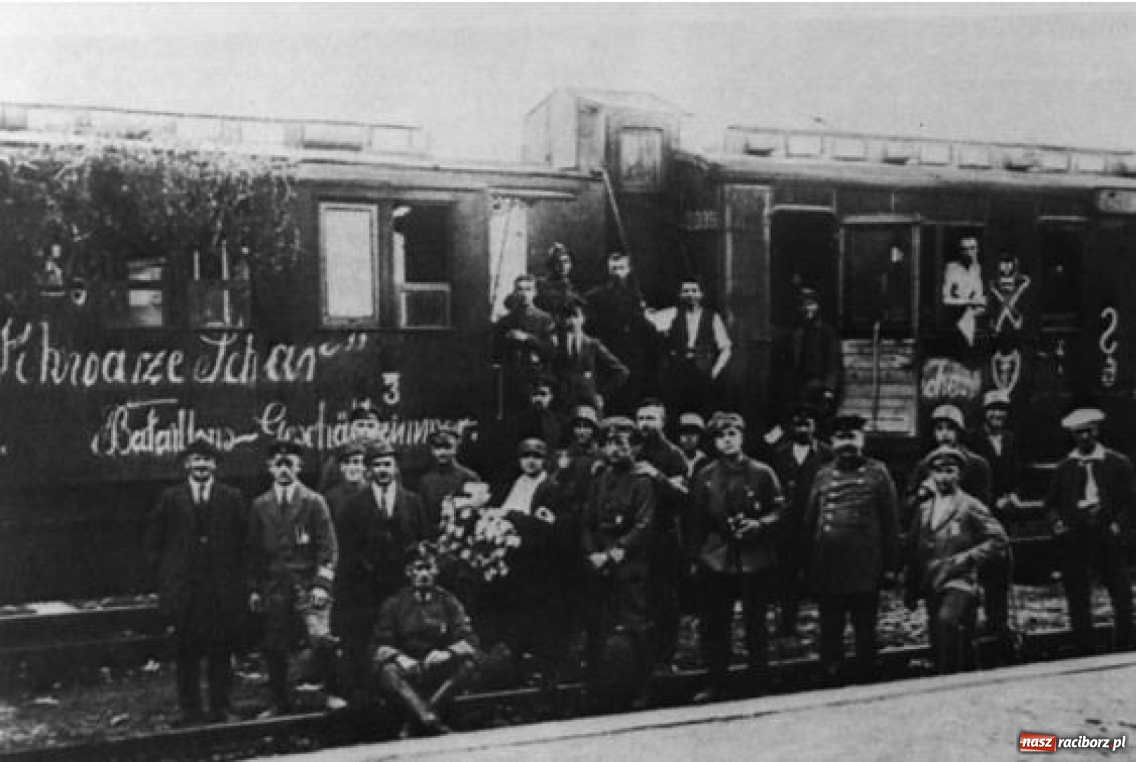 Zdjęcie w galerii na portalu naszraciborz.pl: Czarne Szeregi. Antyfaszyści z miasta Ratibor  wiadomości z regionu