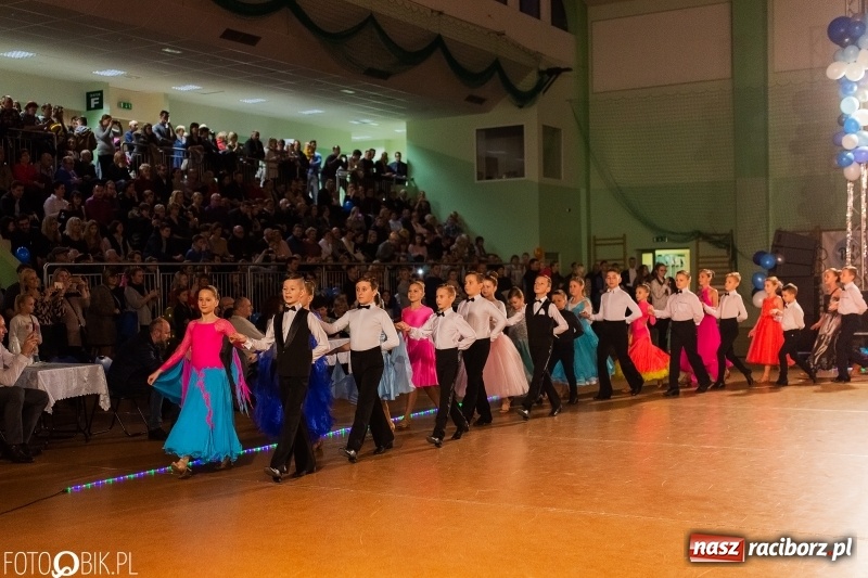 Zdjęcie w galerii na portalu naszraciborz.pl: Dziecięca Karnawałowa Rewia Taneczna w Arenie Rafako  wiadomości z regionu