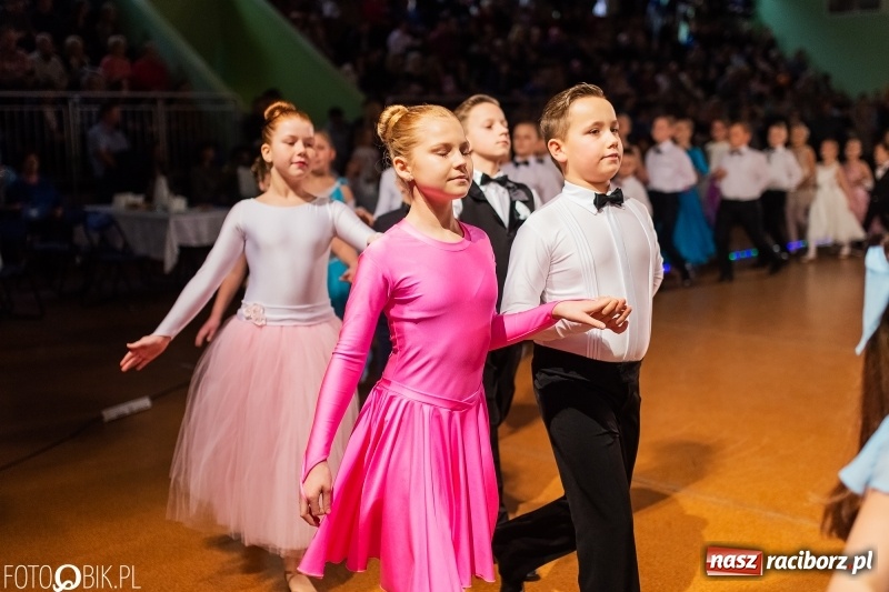 Zdjęcie w galerii na portalu naszraciborz.pl: Dziecięca Karnawałowa Rewia Taneczna w Arenie Rafako  wiadomości z regionu
