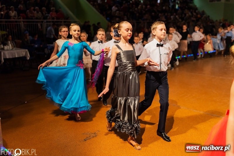 Zdjęcie w galerii na portalu naszraciborz.pl: Dziecięca Karnawałowa Rewia Taneczna w Arenie Rafako  wiadomości z regionu