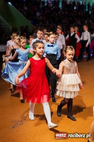 Zdjęcie w galerii na portalu naszraciborz.pl: Dziecięca Karnawałowa Rewia Taneczna w Arenie Rafako  wiadomości z regionu