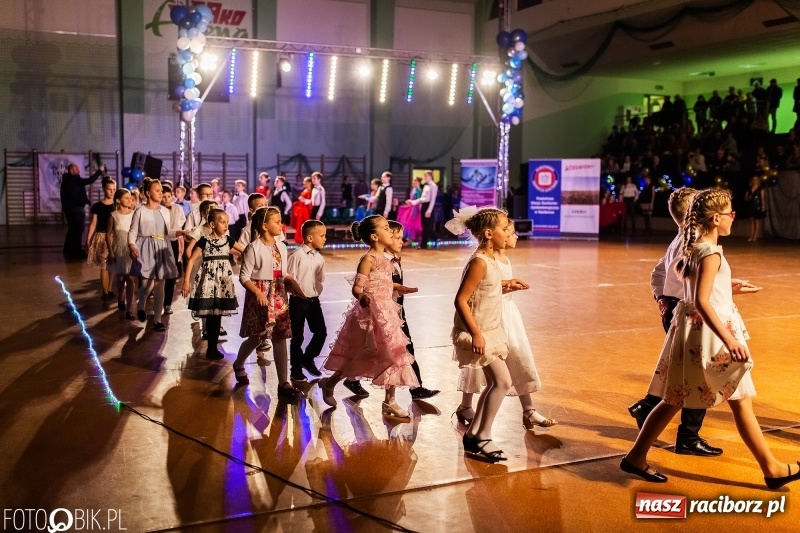 Zdjęcie w galerii na portalu naszraciborz.pl: Dziecięca Karnawałowa Rewia Taneczna w Arenie Rafako  wiadomości z regionu
