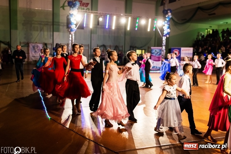 Zdjęcie w galerii na portalu naszraciborz.pl: Dziecięca Karnawałowa Rewia Taneczna w Arenie Rafako  wiadomości z regionu