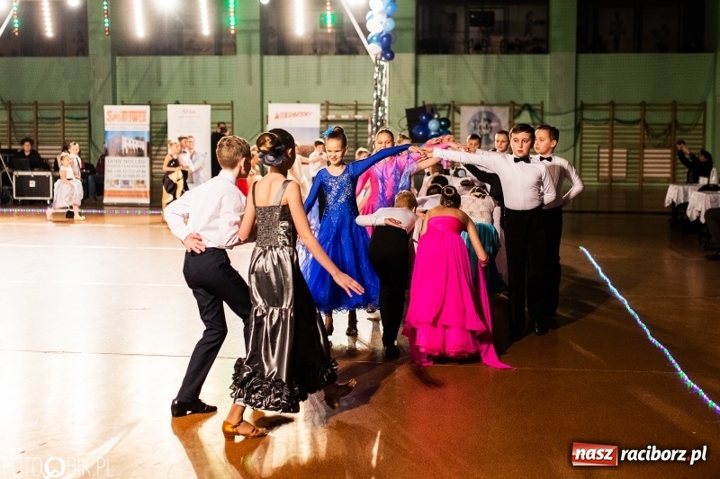 Zdjęcie w galerii na portalu naszraciborz.pl: Dziecięca Karnawałowa Rewia Taneczna w Arenie Rafako  wiadomości z regionu