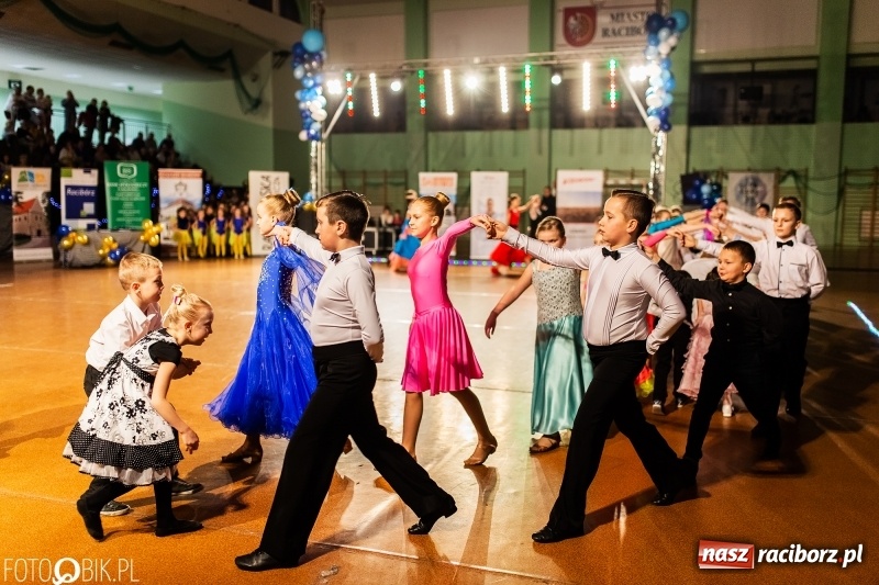 Zdjęcie w galerii na portalu naszraciborz.pl: Dziecięca Karnawałowa Rewia Taneczna w Arenie Rafako  wiadomości z regionu