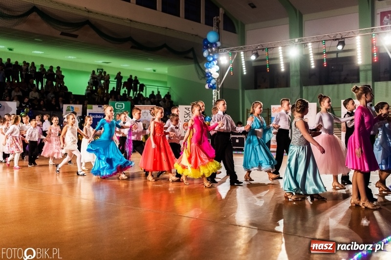 Zdjęcie w galerii na portalu naszraciborz.pl: Dziecięca Karnawałowa Rewia Taneczna w Arenie Rafako  wiadomości z regionu