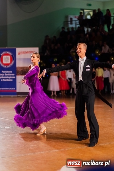 Zdjęcie w galerii na portalu naszraciborz.pl: Dziecięca Karnawałowa Rewia Taneczna w Arenie Rafako  wiadomości z regionu