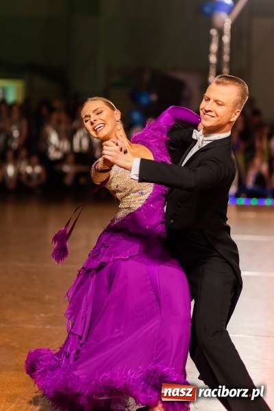 Zdjęcie w galerii na portalu naszraciborz.pl: Dziecięca Karnawałowa Rewia Taneczna w Arenie Rafako  wiadomości z regionu