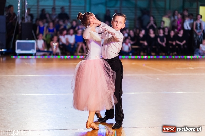 Zdjęcie w galerii na portalu naszraciborz.pl: Dziecięca Karnawałowa Rewia Taneczna w Arenie Rafako  wiadomości z regionu