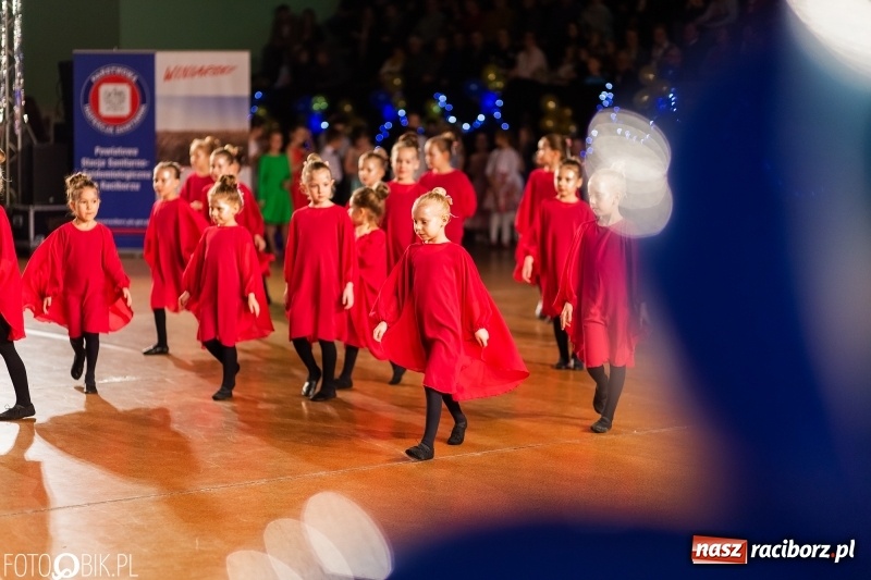 Zdjęcie w galerii na portalu naszraciborz.pl: Dziecięca Karnawałowa Rewia Taneczna w Arenie Rafako  wiadomości z regionu