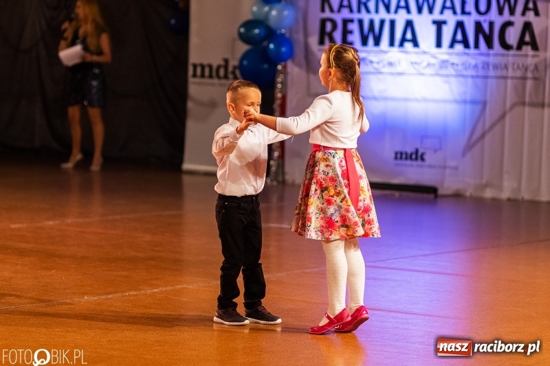 Zdjęcie w galerii na portalu naszraciborz.pl: Dziecięca Karnawałowa Rewia Taneczna w Arenie Rafako  wiadomości z regionu