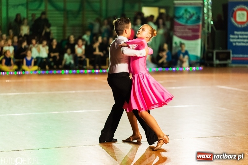 Zdjęcie w galerii na portalu naszraciborz.pl: Dziecięca Karnawałowa Rewia Taneczna w Arenie Rafako  wiadomości z regionu