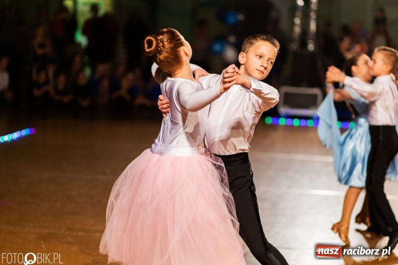 Zdjęcie w galerii na portalu naszraciborz.pl: Dziecięca Karnawałowa Rewia Taneczna w Arenie Rafako  wiadomości z regionu