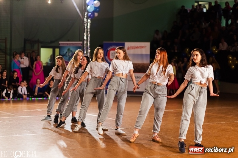 Zdjęcie w galerii na portalu naszraciborz.pl: Dziecięca Karnawałowa Rewia Taneczna w Arenie Rafako  wiadomości z regionu