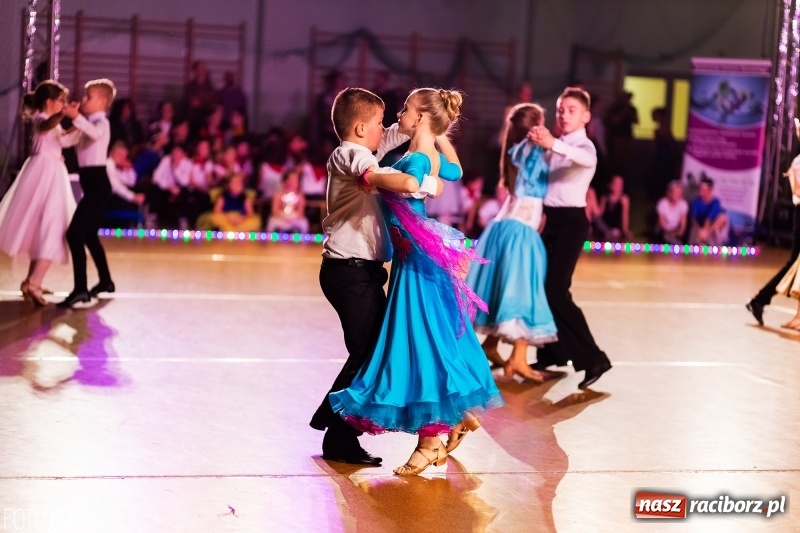 Zdjęcie w galerii na portalu naszraciborz.pl: Dziecięca Karnawałowa Rewia Taneczna w Arenie Rafako  wiadomości z regionu