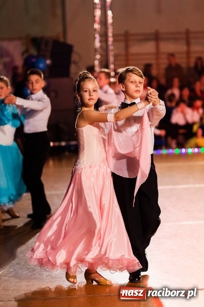 Zdjęcie w galerii na portalu naszraciborz.pl: Dziecięca Karnawałowa Rewia Taneczna w Arenie Rafako  wiadomości z regionu