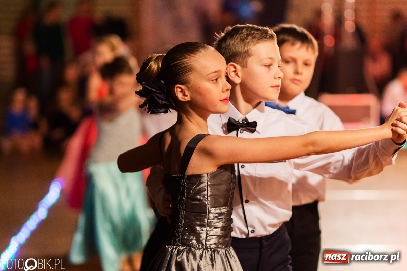 Zdjęcie w galerii na portalu naszraciborz.pl: Dziecięca Karnawałowa Rewia Taneczna w Arenie Rafako  wiadomości z regionu