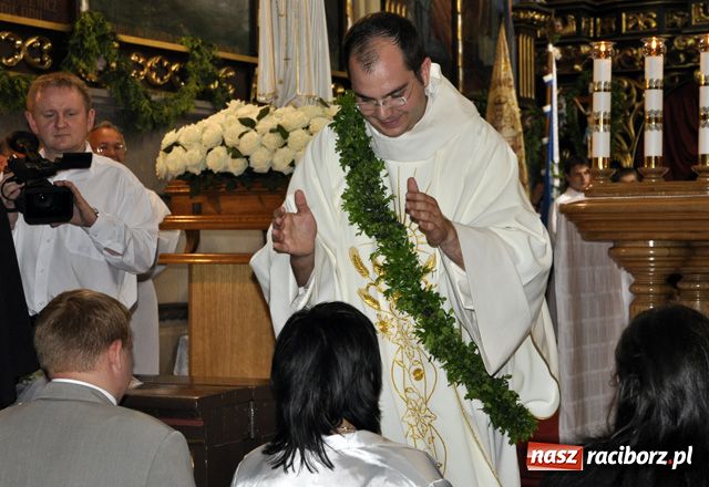 Zdjęcie w galerii na portalu naszraciborz.pl: Parafia miejska ma paulina. Dziś prymicje wiadomości z regionu