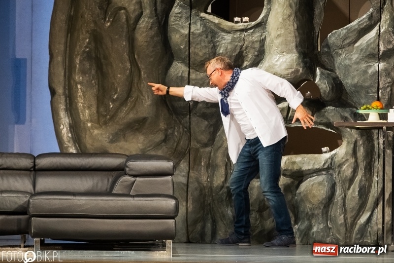 Zdjęcie w galerii na portalu naszraciborz.pl: Kłamstwo z plejadą gwiazd na deskach RCK  wiadomości z regionu